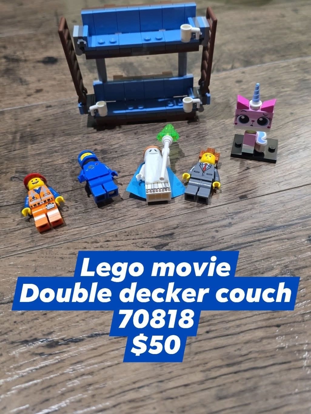 Lego blue double-decker couch with assorted minifigures 70818
